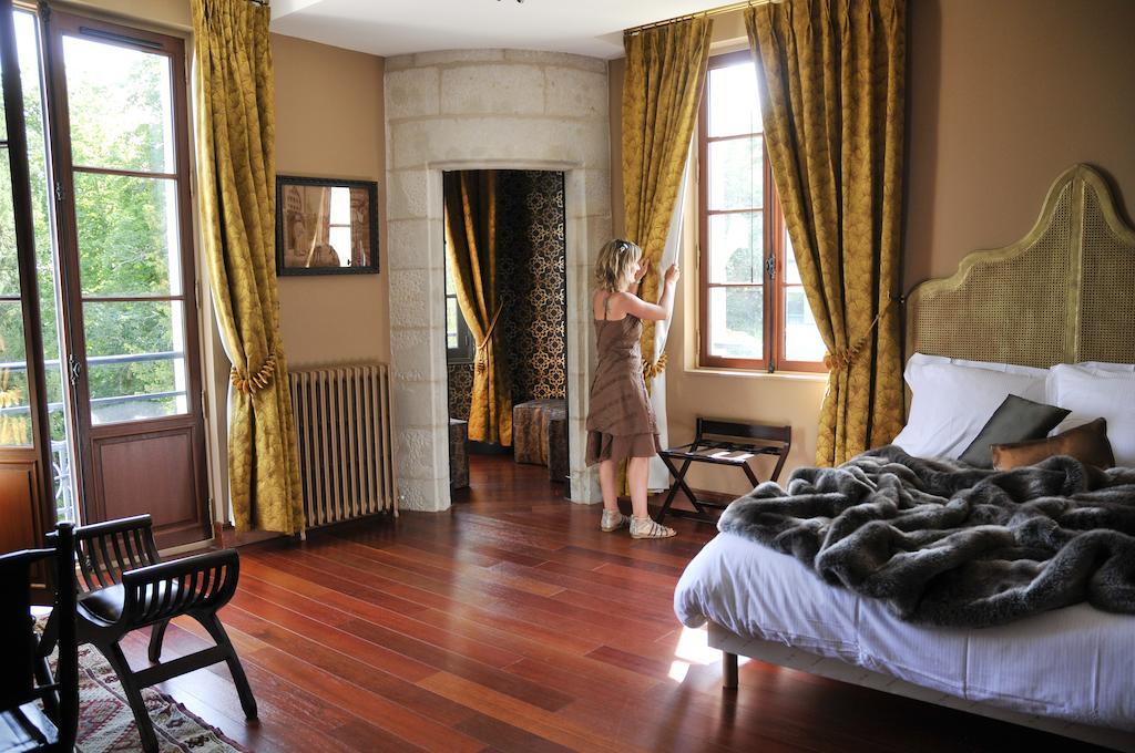 Bed and Breakfast Castel Peyssard Périgueux Zimmer foto