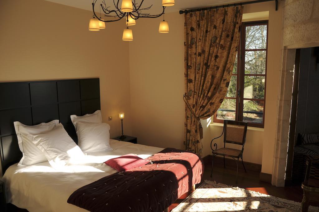 Bed and Breakfast Castel Peyssard Périgueux Zimmer foto